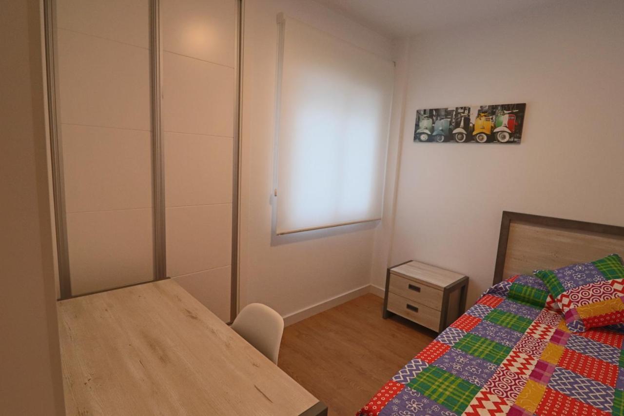 Poeta 2 Bedroom Apartment Fuengirola Exterior foto